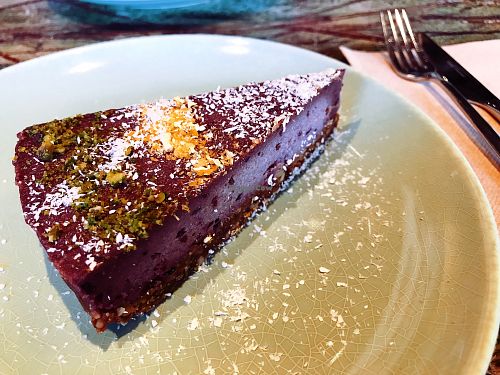 Blueberry Cheesecake at Healin Foods in Istanbul