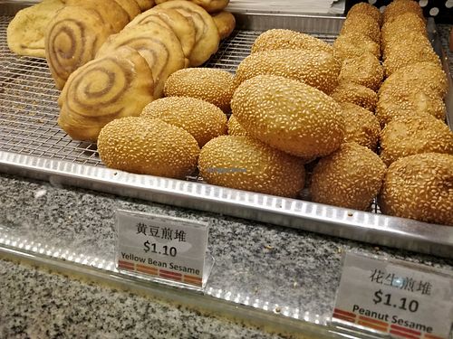 Yellow bean sesame and peanut sesame at Dough Culture 小麥家 - Tampines Mall in East Singapore