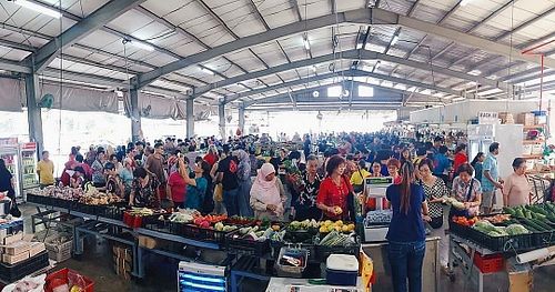 Weekend market (photo from Facebook Page) at Kok Fah Weekend Market in North Singapore