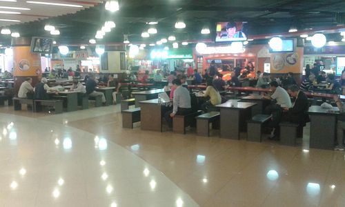 It's inside this food court at Gohappy Veggie 同樂素食 in Kowloon