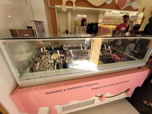  at Yummy Helados in Malaga