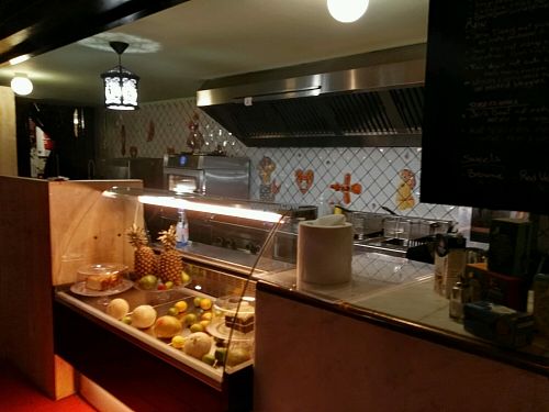 kitchen at Toko Trash in Rotterdam