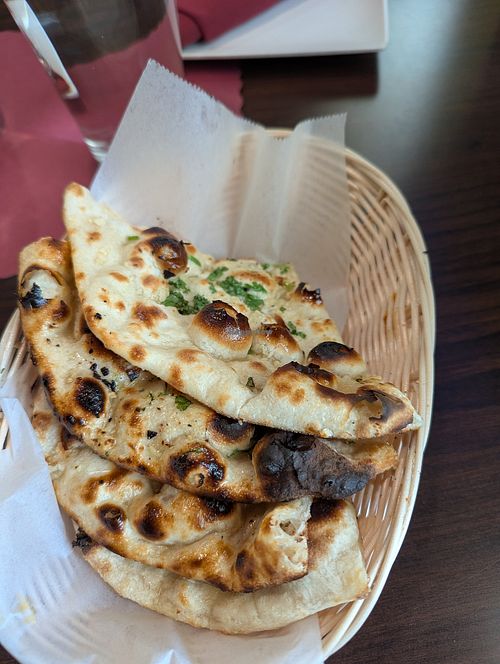  at Porottas in Roseville