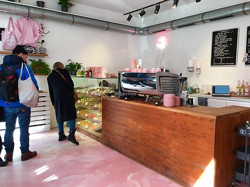 Brammibals shop counter  at Brammibal's Donuts - Prenzlauer Berg in Berlin