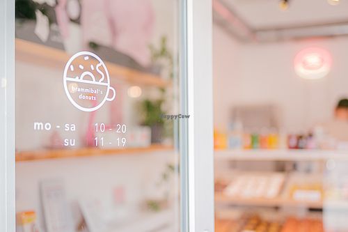 opoen daily at Brammibal's Donuts - Prenzlauer Berg in Berlin