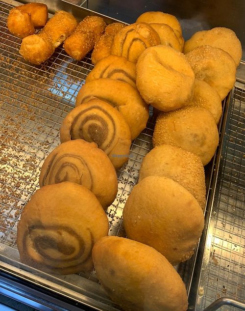 Other fried items at Delisnacks 德利食 - Shunfu Mart in Central Singapore