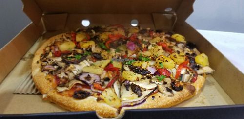 Vegetarian with vegan cheese at Pizza Capers in Launceston