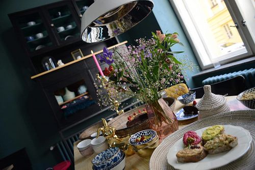 vegan breakfast at witKRALIK in Prague