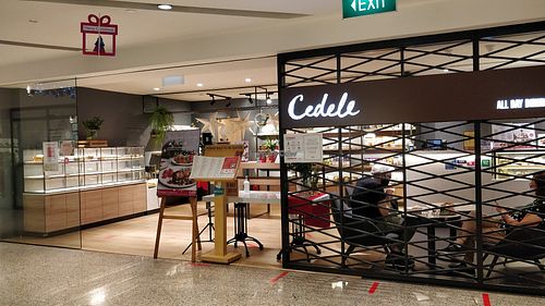 Entrance at Cedele - Wheelock Place in Central Singapore