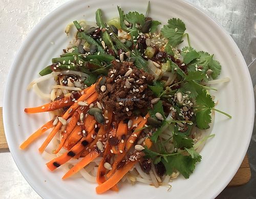 Udon noodle salad at Moko Veggie Cafe - Anjos in Lisbon