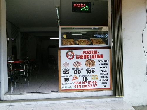 front of restaurant at Sabor Latino in Playa Del Carmen