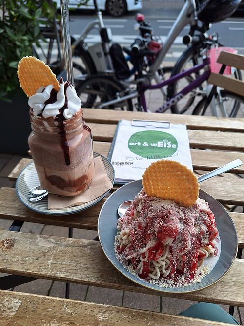  at art & wEISe in Monheim Am Rhein