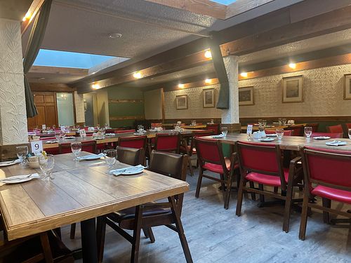 Dining room  at Tundra Inn in Churchill