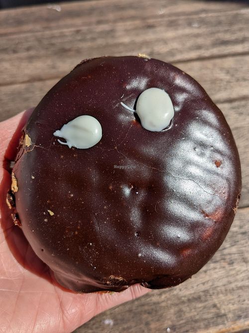 Vegan Portland Cream at Universal Studios - Voodoo Doughnut in Orlando