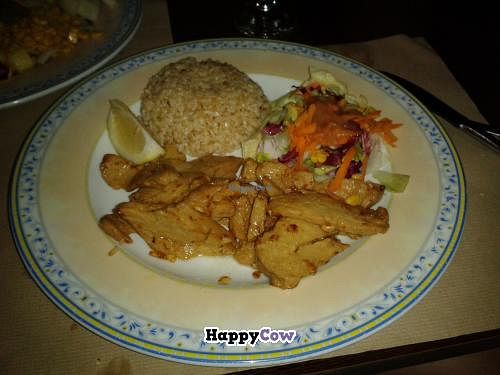 Seitan cutlet and rice at Canadu in Malaga
