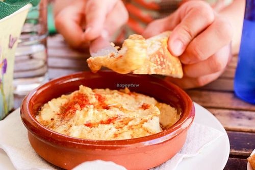 hummus at El Vegetariano de la Alcazabilla in Malaga