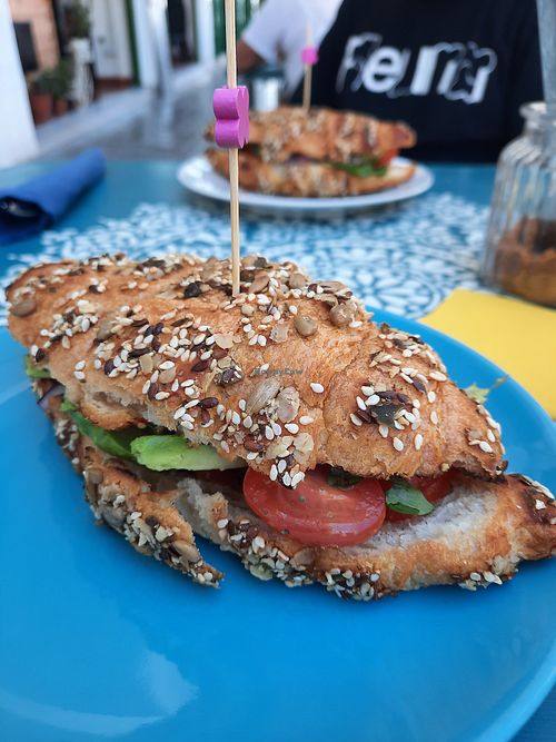 Vegan croissant with avocado, tomato, red onion, basil and oil at Anam in Gran Canaria