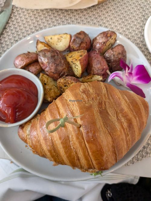 VTE Croissant at L'Artisane Creative Bakery in Coral Gables