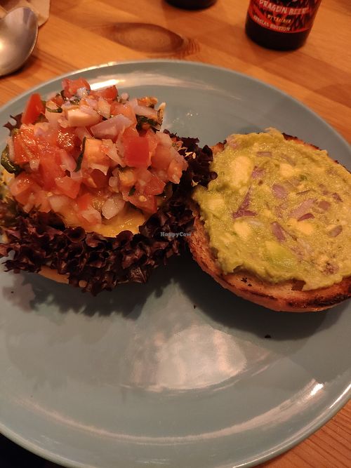 Burguermexicana at La Voladora in Alicante