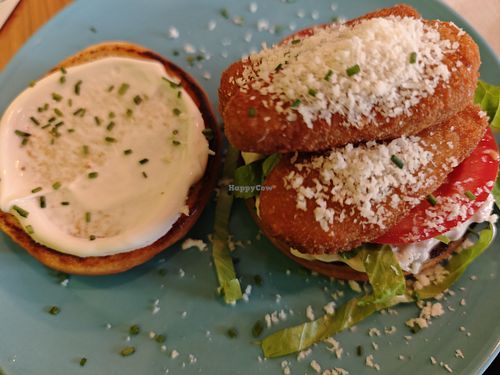 Tender burger at La Voladora in Alicante