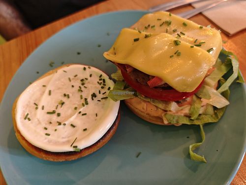 American burger at La Voladora in Alicante