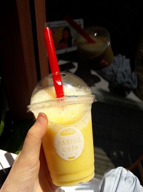 Smoothie (english smoothie menu available listing ingredients) at Fabius Cafe in Tokyo
