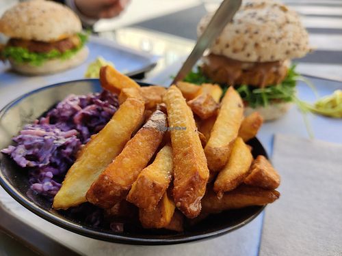 cabbage/carrots/mayo + fries at The Wild Note in Bordeaux