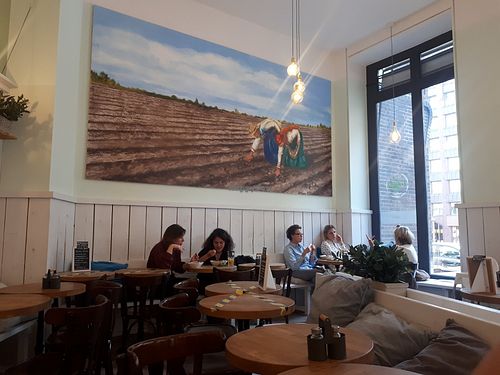 Inside at Erdapfel in Hamburg