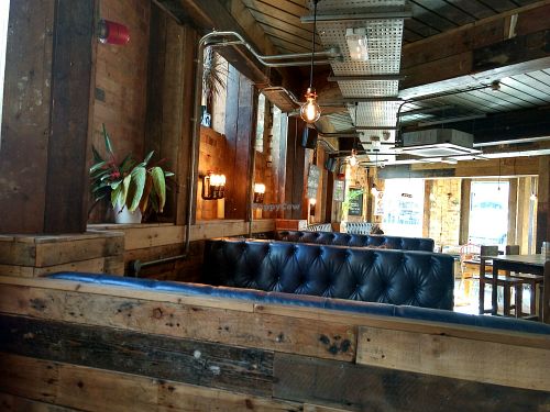 Lower floor 1 at Ojo Rojo in Bournemouth