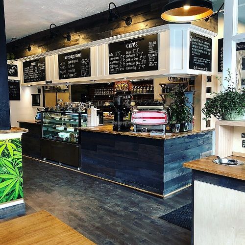 Québud at Quebud Cafe in Montreal