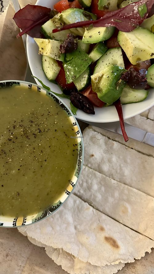 Plate of the day, spinach and zucchini soup, Greek salad(avocado, no feta) and za’atar flatbreadd  at SAJ in Nice
