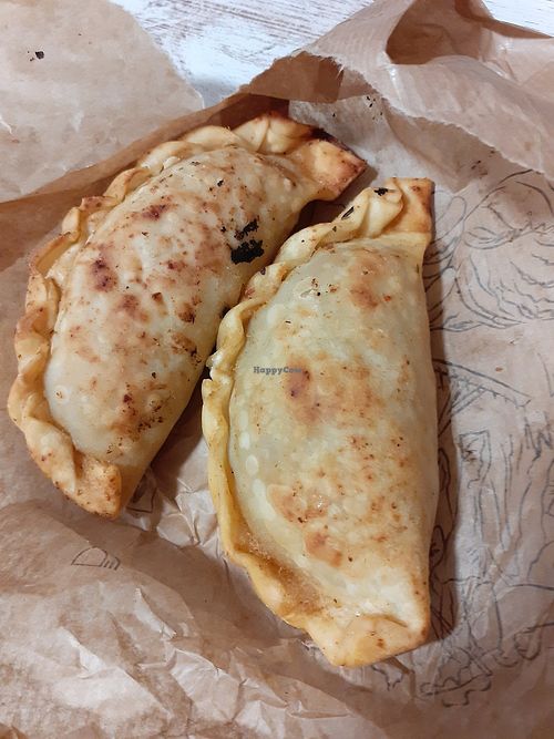 Textured soy empanadas at Valen Pizza in Valencia