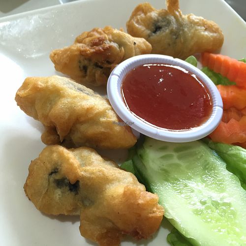 fried seaweed at Loving Hut in Cabramatta
