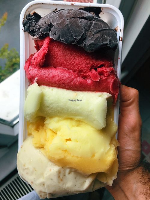 Vegan Ice cream paradise  at Yusdo in Istanbul