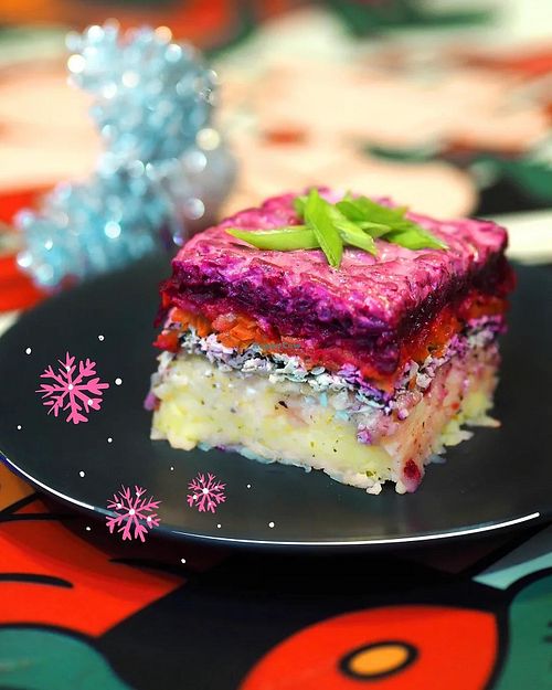 CAKE at Holy Vegan in Moscow