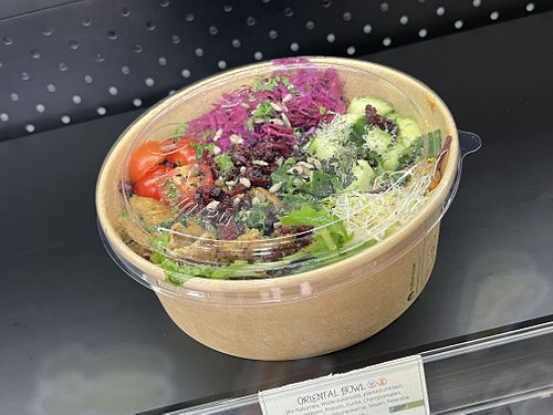bowl vegan  at Nährstoff-Reich in Bochum