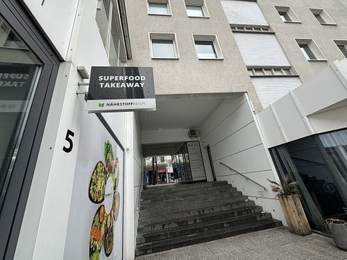 outside  at Nährstoff-Reich in Bochum