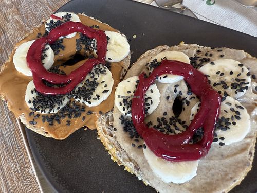 breakfast bagel  at Nährstoff-Reich in Bochum