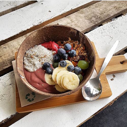 Acai bowl at Karibu Cafe in Utrecht