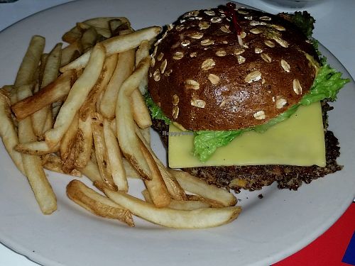 vegan burger at Swinger's Diner in Santa Monica