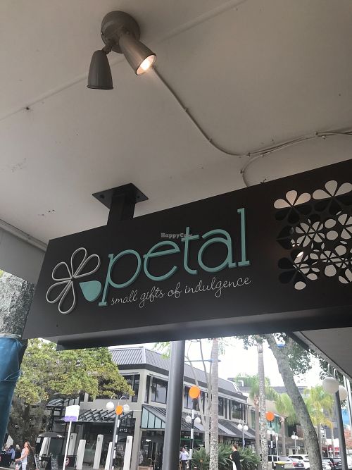 CLOSED Petal Takapuna Bakery HappyCow