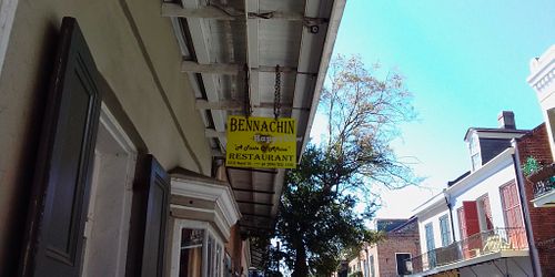 Entrance sign. at Bennachin in New Orleans