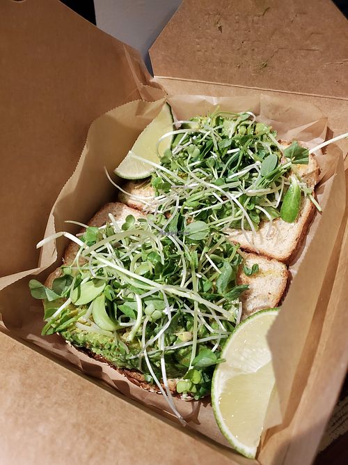 Twisted avadaco toast, vegan and delicious at Kind Grinds in Winthrop