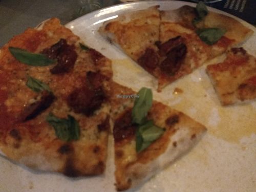 Pizza (i) with dairy cheese swapped for vegan cheese at Romans Pizzeria in Glasgow