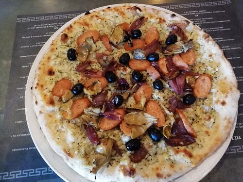 Pizza XI - sausage, olives, artichokes, vegan cheese, caramelised onion at Romans Pizzeria in Glasgow