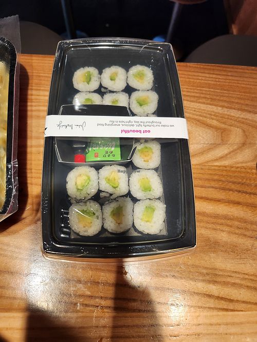  at Itsu - 163 Victoria St in South West London