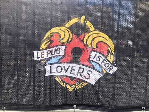 Logo  at Le Pub in Newport