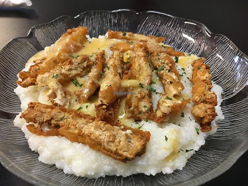 Fish and grits at The Reizod Vegan Experience in Columbia