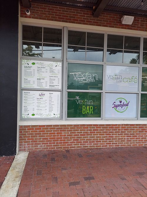 Clear descriptions at Vegan Fine Foods in Fort Lauderdale