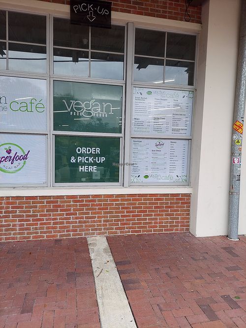 Easy pick up at Vegan Fine Foods in Fort Lauderdale